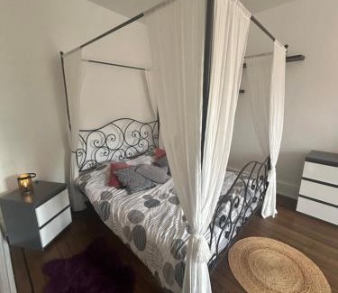 Chaumont Apartamento | Chez Léa-Magnifique maison au centre-ville