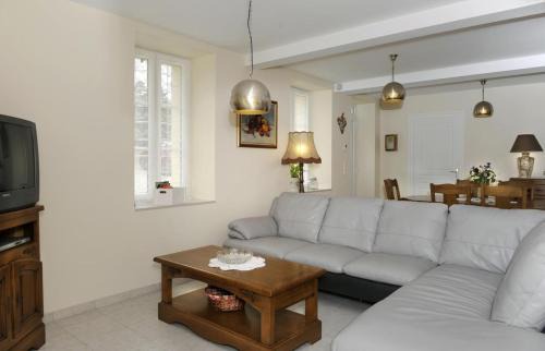 Noe-les-Mallets Casa | Chez la francine
