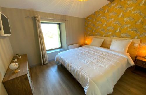 Neuville Casa | CHEZ LE DAMIAN