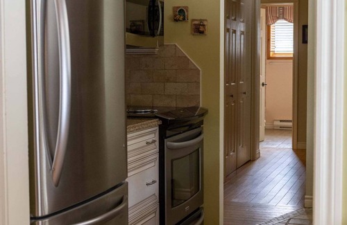 Saint-Denis-de-Brompton Casa | Chez Mamie Blues Directly on the shores of Grand lac Brompton