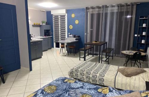 Douains Apartamento | Chez Maison familiale la heuniere 27950 Normandie logement autonome boîte à clé capacité 5 pers proche de giverny paris Rouen a13