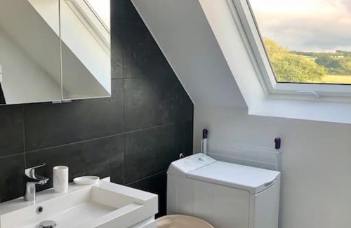 Plonevez-Porzay Apartamento | Chez mamy Odette- Appartement lumineux en bord de mer
