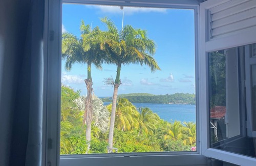 Le Robert Villa | Chez Nous (bed and breakfast - sea view) Pets welcome