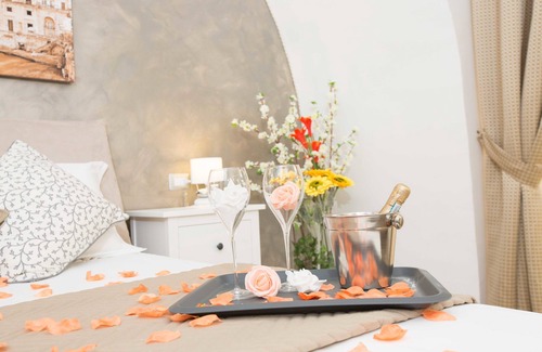 San Ferdinando Casa | Chiaia Suites