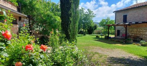 Castelnuovo Berardenga Apartamento | CHIANTI - Lovely Cottage with Parking & Garden!