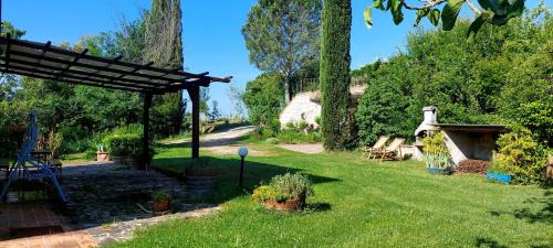 Castelnuovo Berardenga Apartamento | CHIANTI - Lovely Cottage with Parking & Garden!