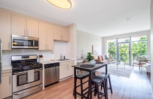 Downtown Apartamento | Chic 1 bed Apt + Rooftop & Gym - Downtown Stamford