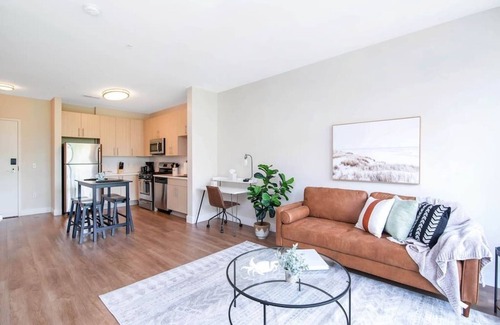 Downtown Apartamento | Chic 1 bed Apt + Rooftop & Gym - Downtown Stamford