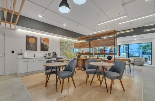 Optimist Park Apartamento | Chic 1-bed In Vibrant Optimist Park 1 Bedroom Apts by RedAwning