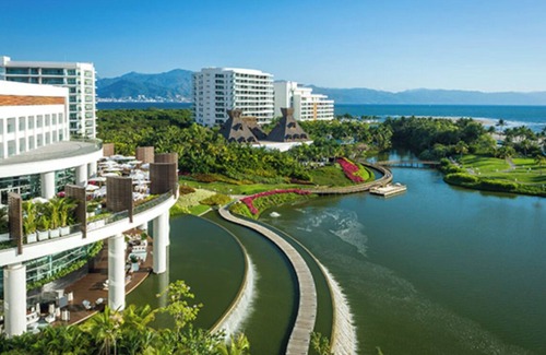 Nuevo Vallarta Apartamento | Chic 2-bedroom, 2 bath suite, at Vidanta Resort, beach, 3 golf courses, 5 star