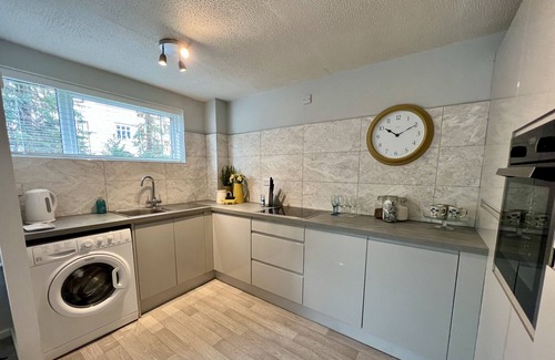 Hoddesdon Apartamento | BookedUK: Lovely 2 bedroom Flat in Hoddesdon