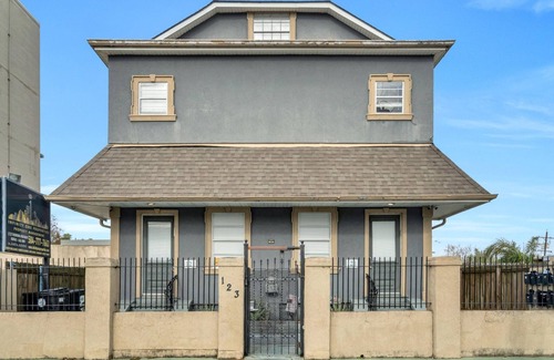 Tulane - Gravier Apartamento | Chic Canal Street Retreat