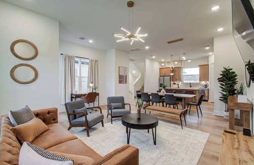 OST - South Union Casa | Chic & Central 3BD Townhouse, Mins to DT & Midtown