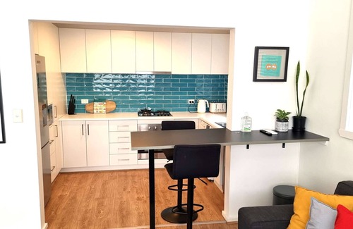 Saint Kilda South Apartamento | Chic central St Kilda 2 bed 8 mins walk to beach