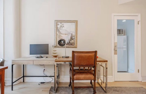 Shaw Apartamento | Chic Cozy City-bnb Walkable to Major Attractions