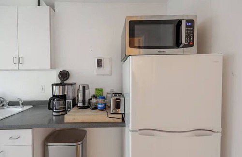 Shaw Apartamento | Chic Cozy City-bnb Walkable to Major Attractions