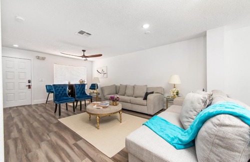 Meadow Woods Casa | Chic Getaway Life Through Colors BNB w/pool