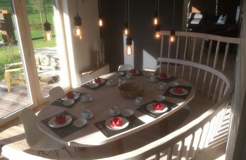 Waimes Casa | Chic Retreat Near Lake & Fens