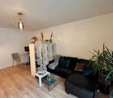Saint-Ouen Apartamento | Chic & Spacieux-Paris à porte-Au pied du Métro 14