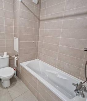 Zone d'amenagement concerte des Docks Apartamento | Chic & Spacious 3-Bedroom with balcony