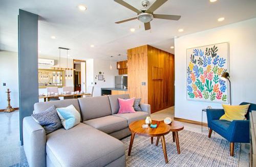 Emiliano Zapata Casa | Chic, Spacious Condo, Great Walkability, Pool, Gym, Rooftop Views