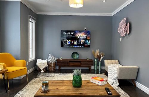 Markham Apartamento | Chic, Spacious Home You'll Love