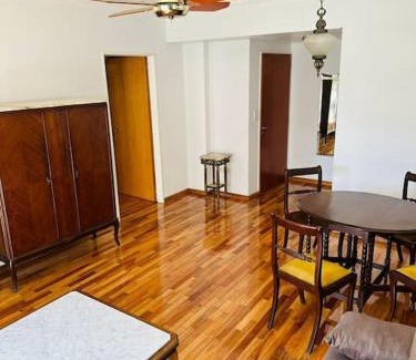 Caballito Apartamento | Chic & Stylish: Modern Apartment