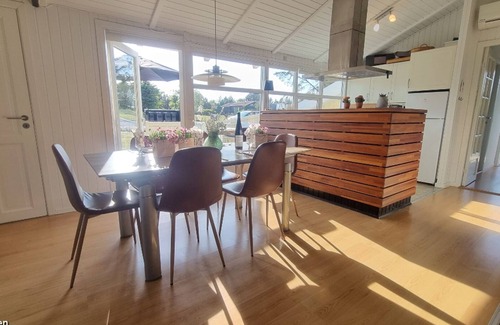 Lonstrup Casa | Chic vacation home with 4 bedrooms, 2 bathrooms and enclosed terrace