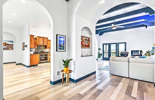 Cornville Casa | ¡NUEVO LISTADO! Sedona Wine Country Luxury Home con jacuzzi y vistas increíbles.
