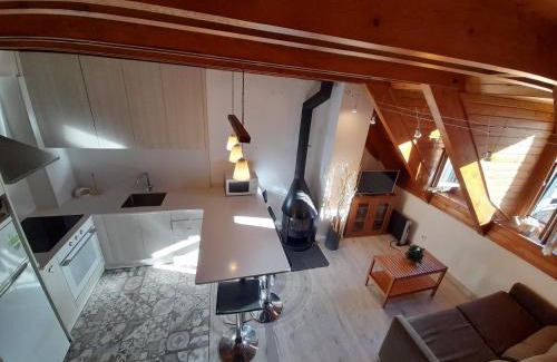 Pla de l'Ermita Apartamento | Chimenea y piscina-Dúplex perfecto para todo el año - Herbasabina 4