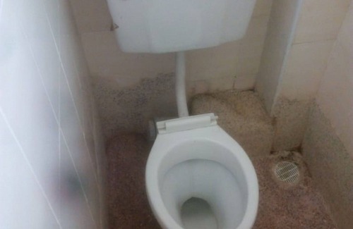 Eastleigh Hotel | Chiri Orange Hotel