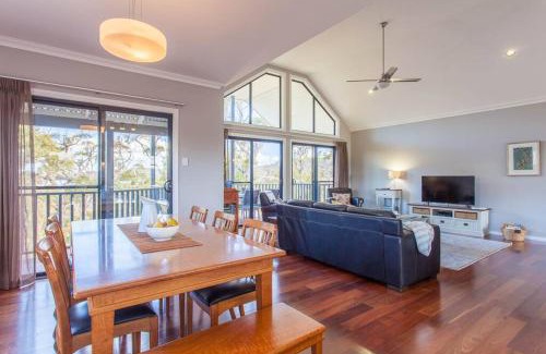 Walpole Casa | Chirriger on Inlet I Private Properties