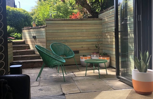 Chorlton-cum-Hardy Apartamento | Chorlton Garden Rooms - Relax, Stay, Work or Play
