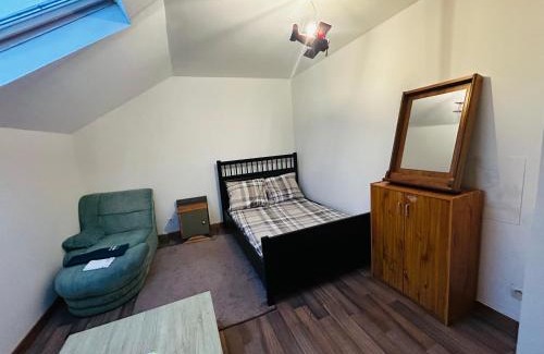 Frameries Casa | Christalsuite