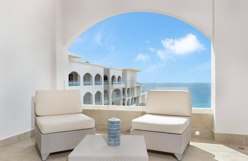 Santa Rosa Villa | Christmas or March in Amazing Villa in Los Cabos - Villa La Valencia