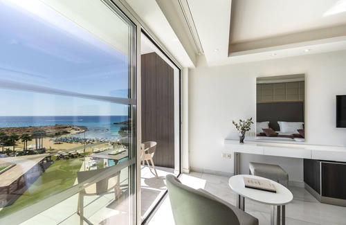 Ayia Napa Hotel | Chrysomare Beach Hotel and Resort
