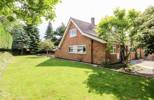 Weybourne Cabaña | Church Farm Bungalow