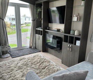 Pagham Casa | Church Farm Holiday Home