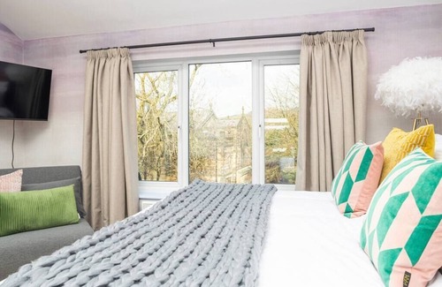 Horwich Apartamento | Church Heights Summar