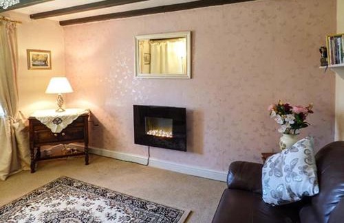 Newton Grange Casa | Church View