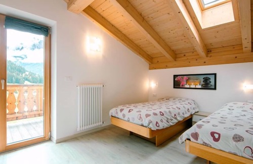 Pera Apartamento | Apartamento Ciampedie en Pozza di Fassa - 6 personas, 2 dormitorios