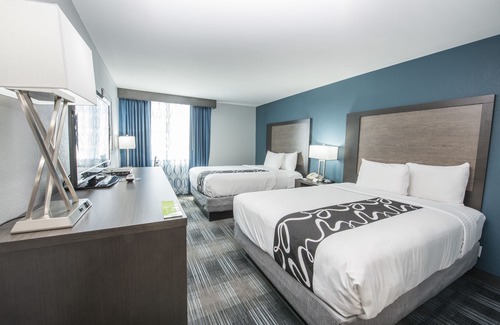 Bishop Hotel | Cielo Hotel Bishop - Mammoth, Ascend Hotel Collection