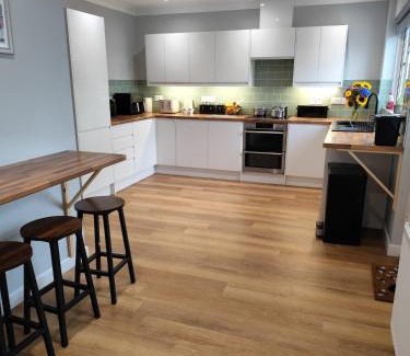 Tan-y-groes Casa | Cilhaul 3 bedroom holiday let