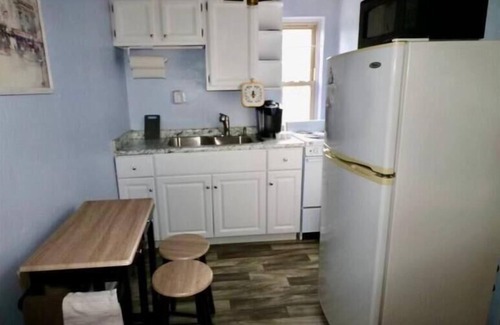 Roselawn Finance Apartamento | Cincinnati Themed, Historic Big Sky Apartments!