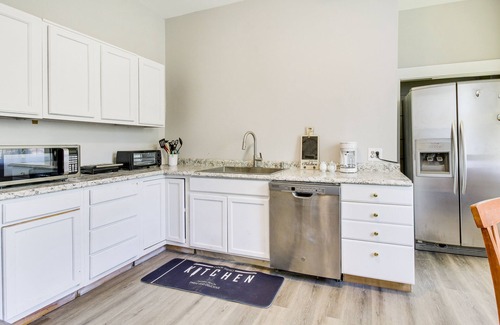 Cincinnati Casa | Cincinnati Vacation Rental ~ 4 Mi to Downtown!