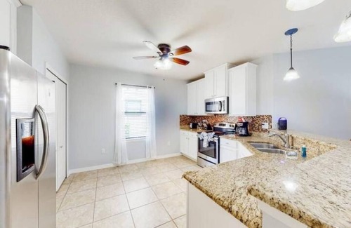 Thousand Oaks Casa | Cinderella's Get-A-Way