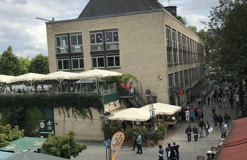 Altstadt-Nord Apartamento | City Apartment 1-5 Vista del río Rhein