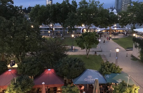 Altstadt-Nord Apartamento | City Apartment 1-5 Vista del río Rhein