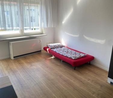 Goeppingen Apartamento | City Apartment Göppingen - Neu Renoviert & Voll Ausgestattet, Moderne Wohnung mit Küche & Balkon