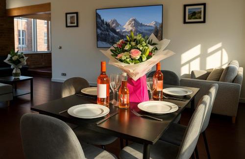 RopeWalks Apartamento | City Apt for 6 with Car Park - Near Bars Dining and Train